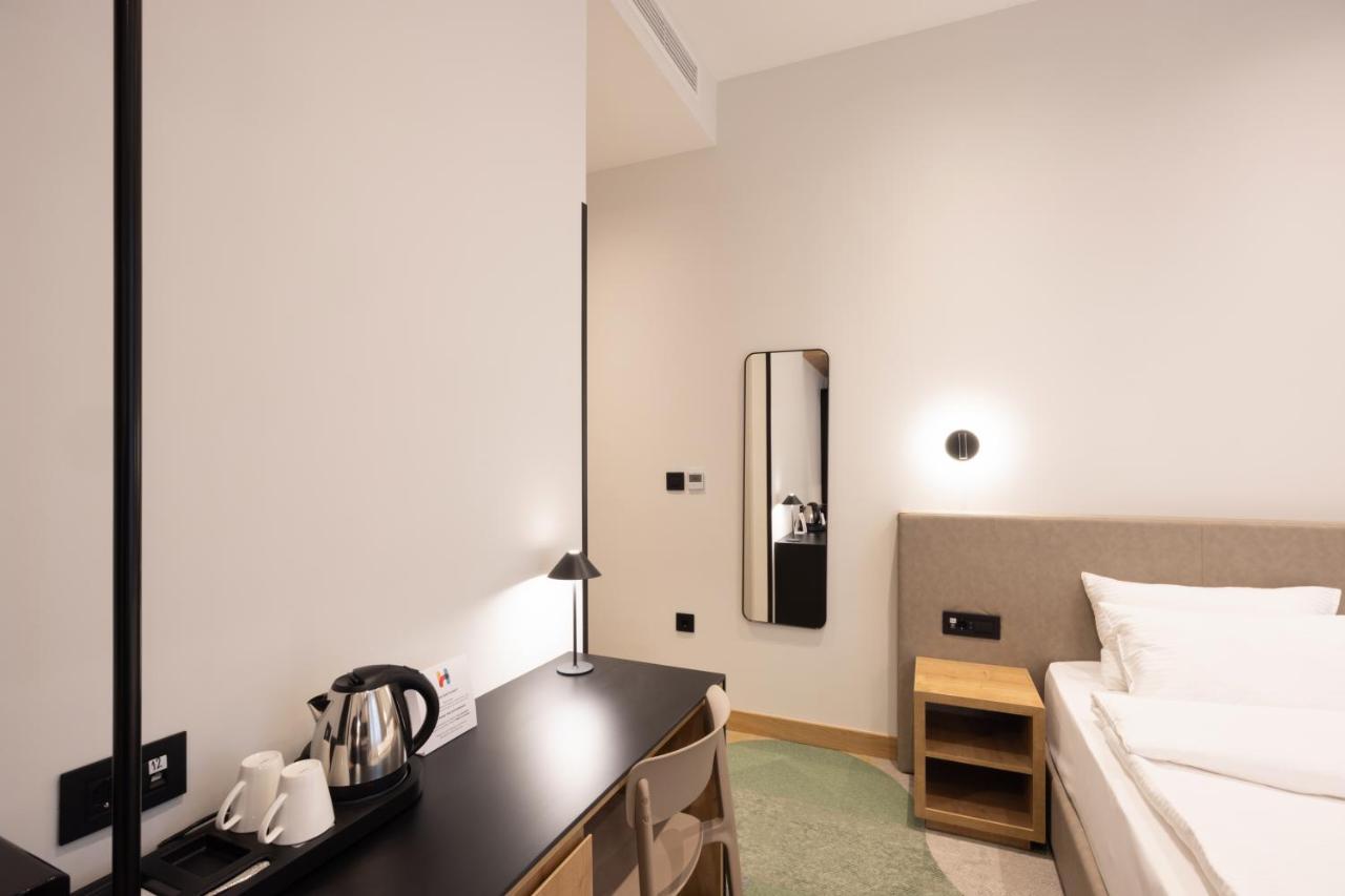 Hop Inn Rooms & Suites Belgrade Luaran gambar